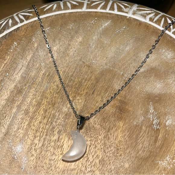NWOT Rose Quartz Moon Silver Necklace - Picture 8 of 11